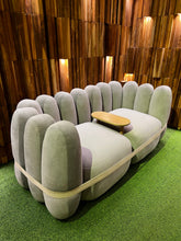 Load image into Gallery viewer, Yuubi Couch