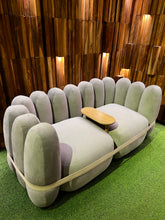 Load image into Gallery viewer, Yuubi Couch