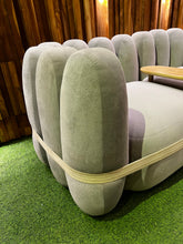 Load image into Gallery viewer, Yuubi Couch