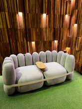 Load image into Gallery viewer, Yuubi Couch