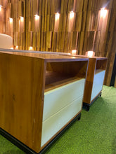Load image into Gallery viewer, 23298 Side Table