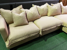Load image into Gallery viewer, Cradle V4 Couch