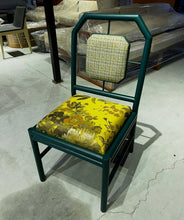 Load image into Gallery viewer, 21 Oriental Chair