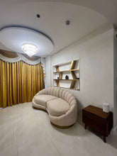 Load image into Gallery viewer, 23196 Couch