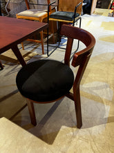 Load image into Gallery viewer, 2327 Chair A