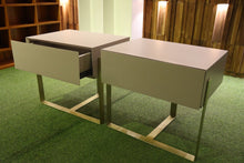 Load image into Gallery viewer, 23259 Side Table