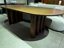 Load image into Gallery viewer, Daloa Table