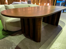 Load image into Gallery viewer, Daloa Table