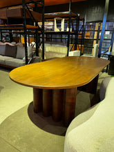 Load image into Gallery viewer, Daloa Table