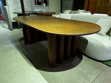 Load image into Gallery viewer, Daloa Table