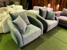 Load image into Gallery viewer, 23259 Accent Chair C