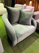 Load image into Gallery viewer, 23259 Accent Chair C