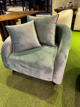 Load image into Gallery viewer, 23259 Accent Chair C