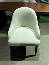 Load image into Gallery viewer, 23259 Chair