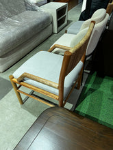 Load image into Gallery viewer, 23189 Chair