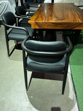 Load image into Gallery viewer, 23261 Chair