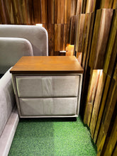 Load image into Gallery viewer, Yifi Wood Top Side Table