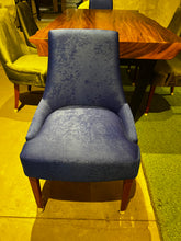 Load image into Gallery viewer, 23250 Chair