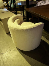 Load image into Gallery viewer, 22192 Accent Chair B