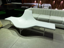 Load image into Gallery viewer, Siglo Bench