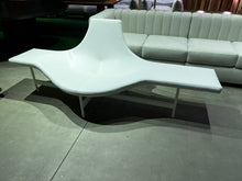 Load image into Gallery viewer, Siglo Bench