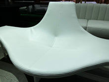 Load image into Gallery viewer, Siglo Bench