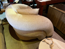 Load image into Gallery viewer, 23283 Accent Chair