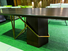 Load image into Gallery viewer, Timaru Table