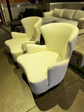 Load image into Gallery viewer, 2433 Accent Chair