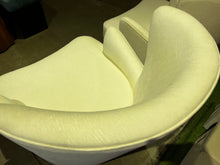 Load image into Gallery viewer, 2433 Accent Chair