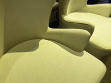 Load image into Gallery viewer, 2433 Accent Chair