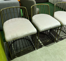 Load image into Gallery viewer, 22192 Bar Chair - Straight