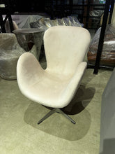 Load image into Gallery viewer, 22192 Accent Chair