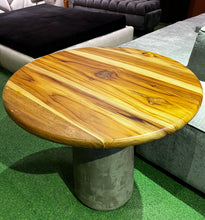 Load image into Gallery viewer, 2506 Outdoor Table