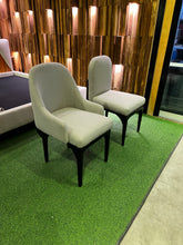 Load image into Gallery viewer, 2366 Chair