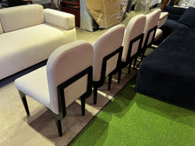 Load image into Gallery viewer, 2366 Chair