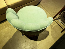Load image into Gallery viewer, 23279 Bar Chair