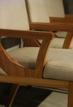 Load image into Gallery viewer, 2446 Chair