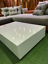 Load image into Gallery viewer, 23279 Center Table