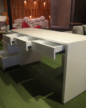 Load image into Gallery viewer, 24171 Office Table