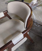 Load image into Gallery viewer, 2654 Chair