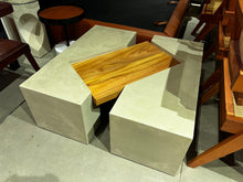 Load image into Gallery viewer, Box-it Coffee Table