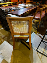 Load image into Gallery viewer, 23279 Chair