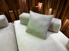 Load image into Gallery viewer, 22192 Couch