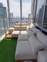 Load image into Gallery viewer, 2429 Couch