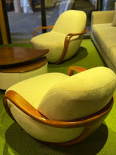 Load image into Gallery viewer, 2594 Accent Chair