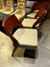 Load image into Gallery viewer, 23192 Chair