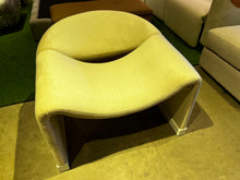 Load image into Gallery viewer, 2380 Accent Chair