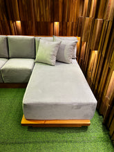 Load image into Gallery viewer, 23229 Couch