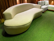 Load image into Gallery viewer, 23225 Couch